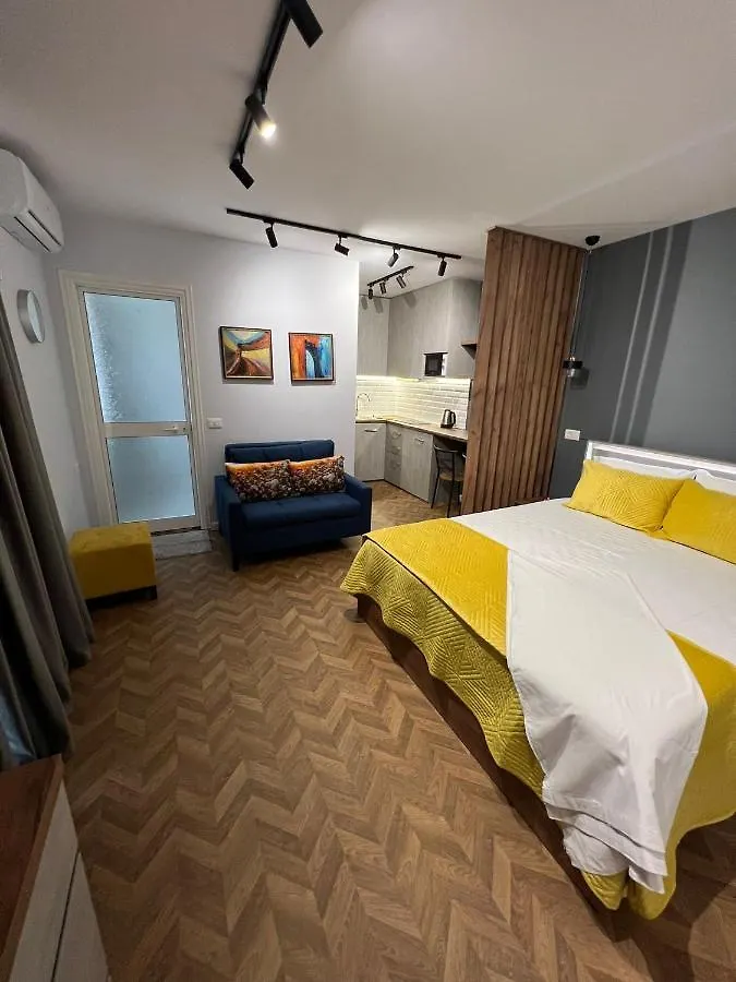 Florent'S Superb Studio, Free Parking & Garden!! Tirana